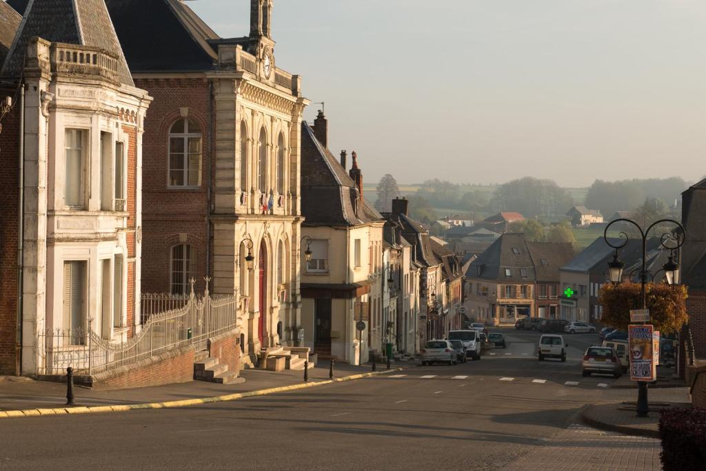 Hotel Entre Nous à Rozoy-sur-Serre Extérieur photo