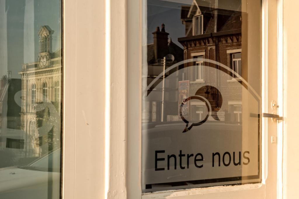 Hotel Entre Nous à Rozoy-sur-Serre Extérieur photo